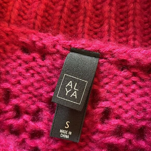 Alya Pink Dolman Sleeve Sweater Size S Open Knit - Picture 6 of 7